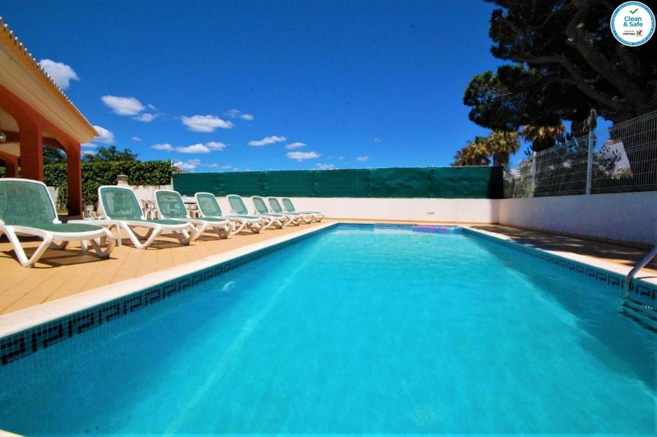 Mikael - Free Wi-fi - Aircon - Private Pool By Bedzy Villa Albufeira